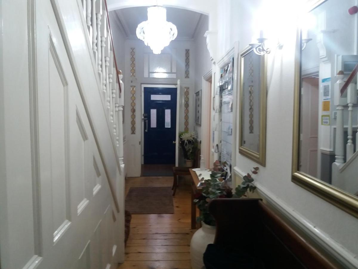 The Groveside Guest House 시드머스 외부 사진