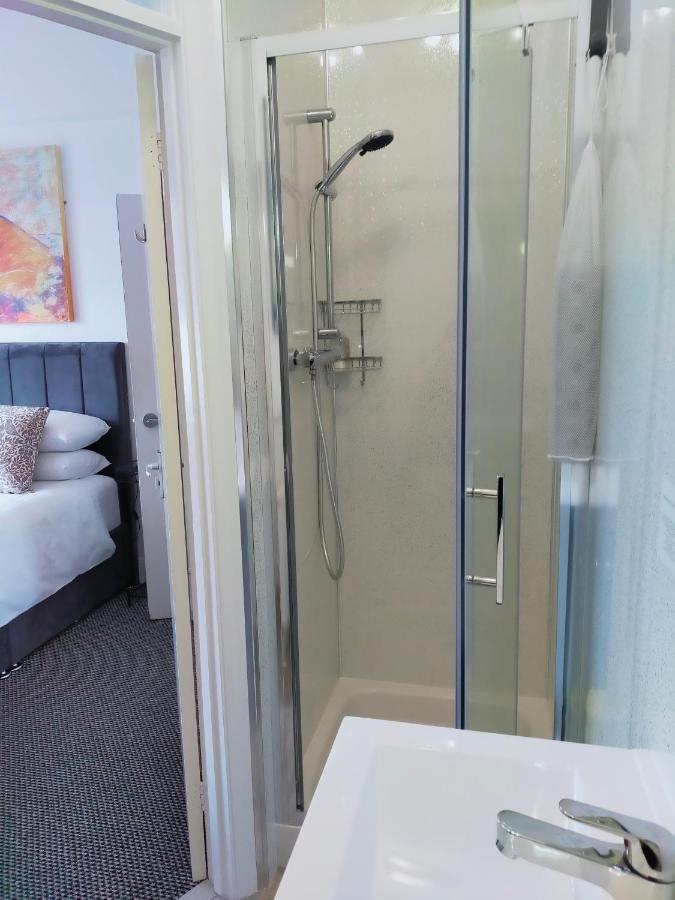 The Groveside Guest House 시드머스 외부 사진